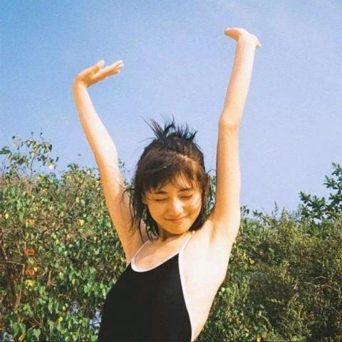 21张高清小清新风格女生唯美头像合集