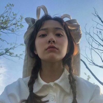 27张高清时尚清新女生头像 个性氛围感拉满