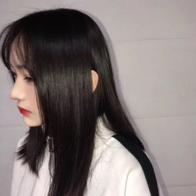 酷酷的伤感女头像合集 18张高清好看的酷感emo女头来了