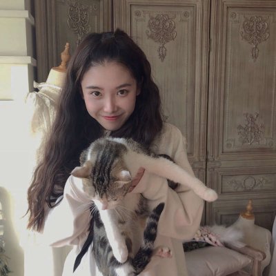 34张高清可爱女生网图头像 直接存就好看