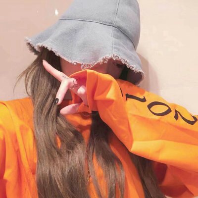 女生酷酷的高清头像合集 35张好看的酷飒女头网图