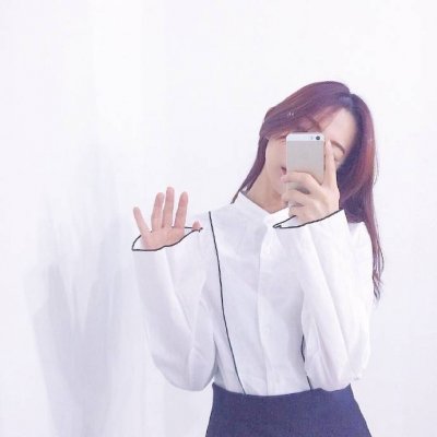 36张高清白色系女生头像 氛围感拉满的唯美头像合集