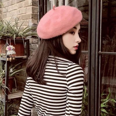 22张女生帽子控微信头像 高清又时尚