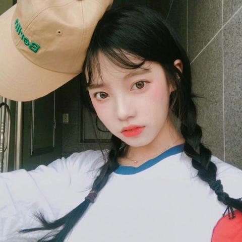 24张高清清纯甜美阳光女生头像来了