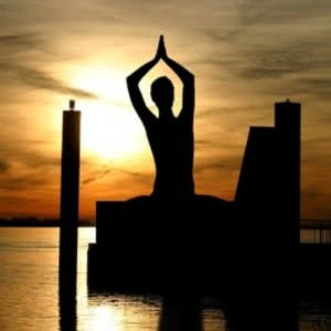 女生瑜伽意境头像合集 练瑜伽能调情绪还能变好看（共17张）