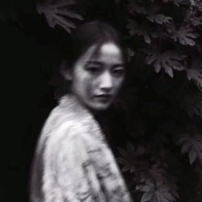 36张韩系高冷黑白女头像 高清潮流款