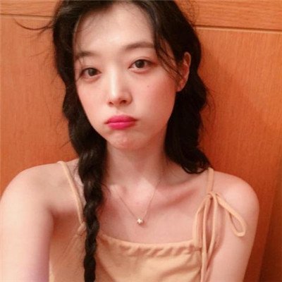 无话不谈的闺蜜看过来！8组一人一张的QQ姐妹头像来啦