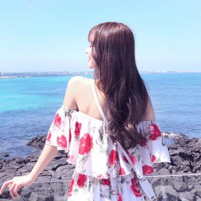 女生海边背影微信头像 28张高清唯美大图合集