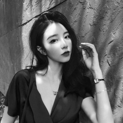 21张高清黑白女王范头像 又冷又飒超有气场