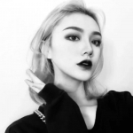 21张高清黑白女王范头像 又冷又飒超有气场