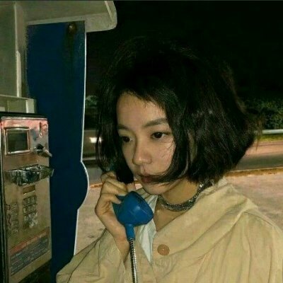 冷系短发女生头像合集 20张高清正侧脸都有