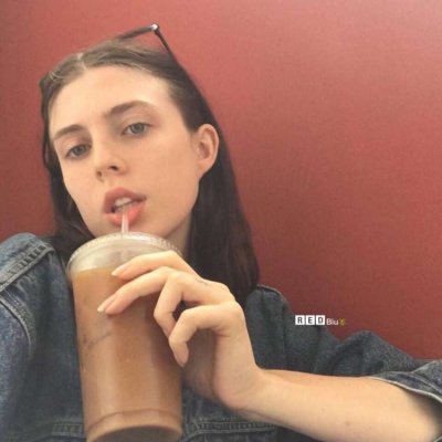 21张高清欧美风女生头像合集