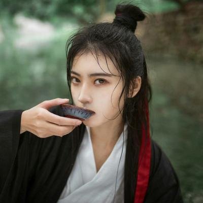 20张高清好看的唯美古风女生头像合集