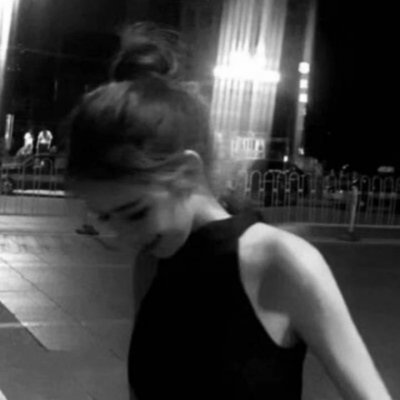 30张高清暗黑系女生个性头像 氛围感拉满