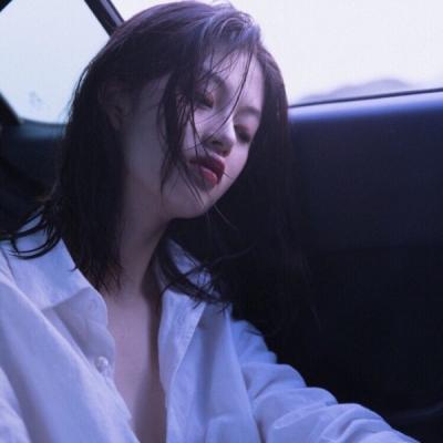 32张高清一人一张闺蜜头像 适合女生用的好看闺蜜头像合集