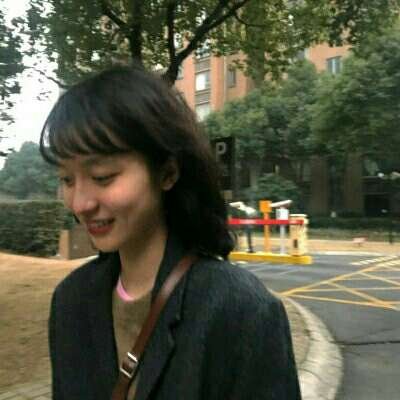 22张高清好看的女生短发QQ头像 个性氛围感拉满
