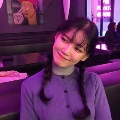 13张超好看的紫色系女生头像合集