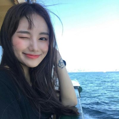 20张高清甜美气质女生头像 带着清纯笑容超治愈