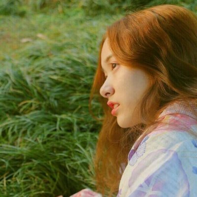 32张高清浅绿色森系女生头像 氛围感拉满