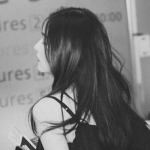 12张高清霸气冷酷黑白女生头像 适合当QQ头像用