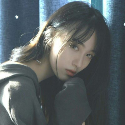 20张高清个性好看的小姐姐头像合集