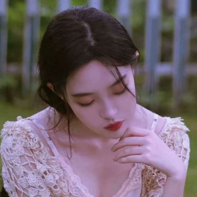 27张气质感拉满的欧美风女生QQ头像合集