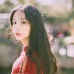 17张高清好看的红色系女生唯美头像合集