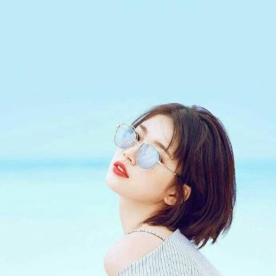 27张高清时尚清新女生头像 个性氛围感拉满