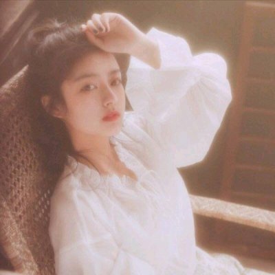 20张霸气冷感女生头像 高清无水印冷酷表情合集