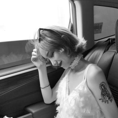 20张超拽霸气女生头像 高清好看的气场女神头像合集