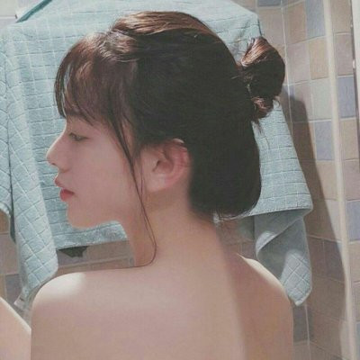 21张高清三人闺蜜背影头像 一套三张的女生头像合集