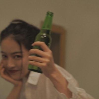 快手吃货女生头像来啦！28张高清可爱的吃货姑娘头像图