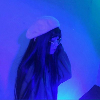 女生蓝色系霸气QQ头像！10张高清蓝色光影女头合集
