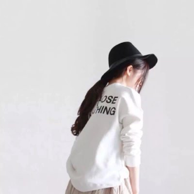 36张高清白色系女生头像 氛围感拉满的唯美头像合集