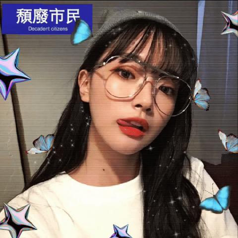 21张高清霸气潮流女生头像 氛围感拉满的个性头像合集