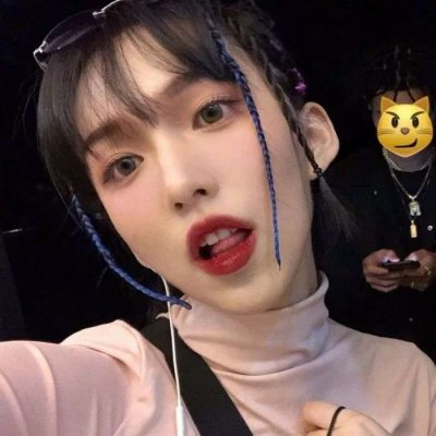 8张高清炫酷酷女QQ头像 氛围感拉满的女生头像合集