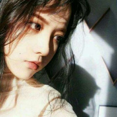 17张高清意境感拉满的微信女生头像合集