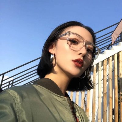 36张霸气拽姐感网图女生头像 高冷又好看