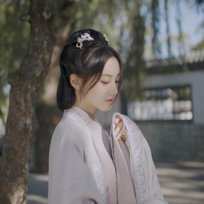 18张淡雅古风女生头像 高清唯美古风头像合集