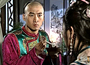 尔康到底有多好笑？刷到他的表情包总能笑到停不下来