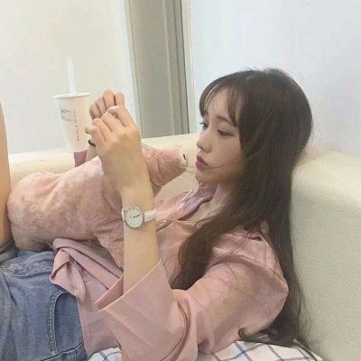 25张高清优雅意境女生头像合集 氛围感拉满