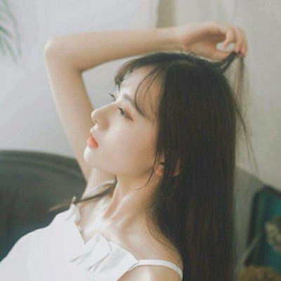 25张高清优雅意境女生头像合集 氛围感拉满