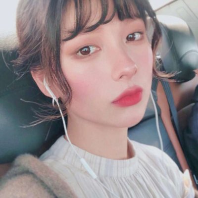 24张高清清纯齐刘海美女头像 好看又耐看