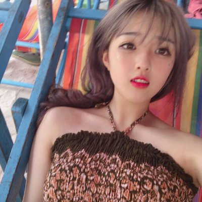 12张高清时尚女孩头像 好看又耐看的女生头像合集