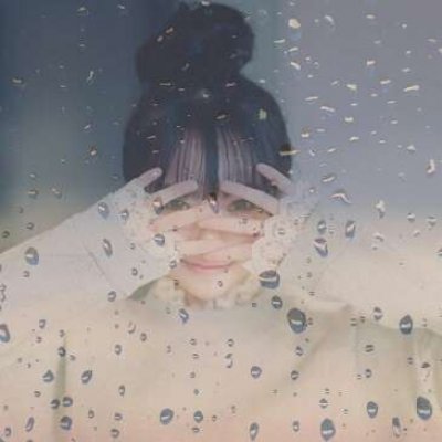 23张高清唯美重影女生头像 透明感双重影头像图