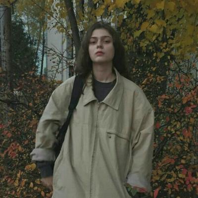 24张高清欧美酷飒女生头像 氛围感拉满