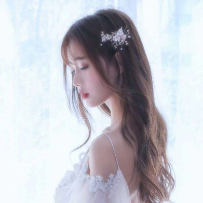 12张高清清新甜美女头像 氛围感拉满的女生头像合集