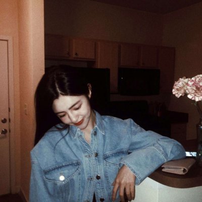 31张高清好看的个性性感女生头像合集