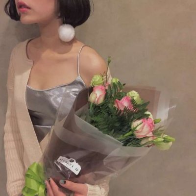 13张高清不露脸霸气酷女头像合集