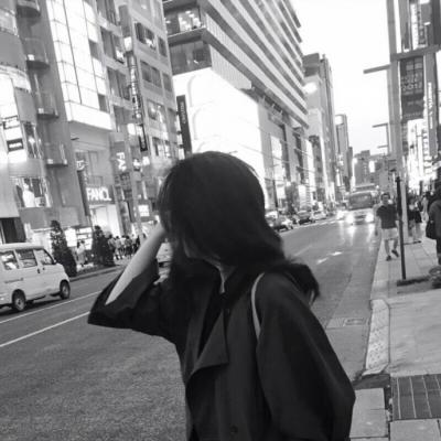 20张高清女生高冷伤感QQ头像 氛围感拉满